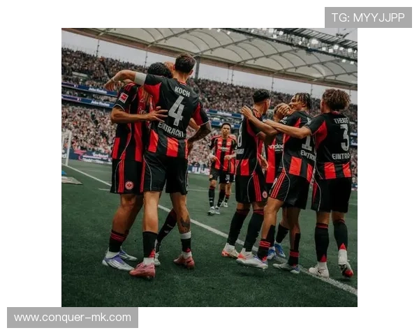 法兰克福队内结构调整引关注，新赛季阵容优化备受期待