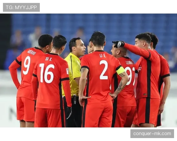 上海海港再次闯入亚冠赛场,展现出积极进取精神,备受关注的表现引发期待。 上海海港再次闯入亚冠赛场,展现出积极进取精神,备受关注的表现引发期待。