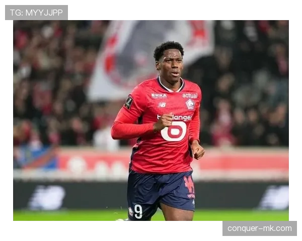 乔纳森·戴维面对顶级后卫时的空间寻找策略 乔纳森·戴维面对顶级后卫时的空间寻找策略