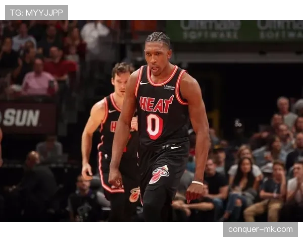 理查德森无球跑动助攻激增 快船战术多点开花